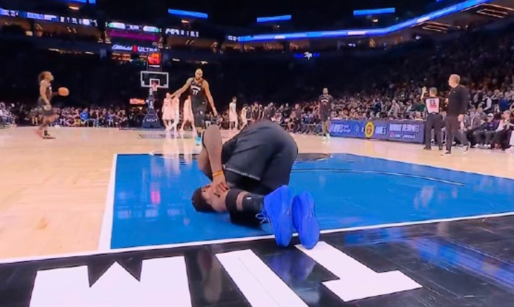 爱德华兹首轮报销！双膝全部伤了，掘金有望大逆转