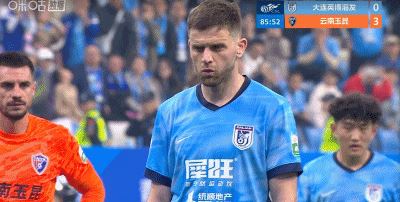 阿利米战云南玉昆点射扳回一球，收获大连英博生涯首球