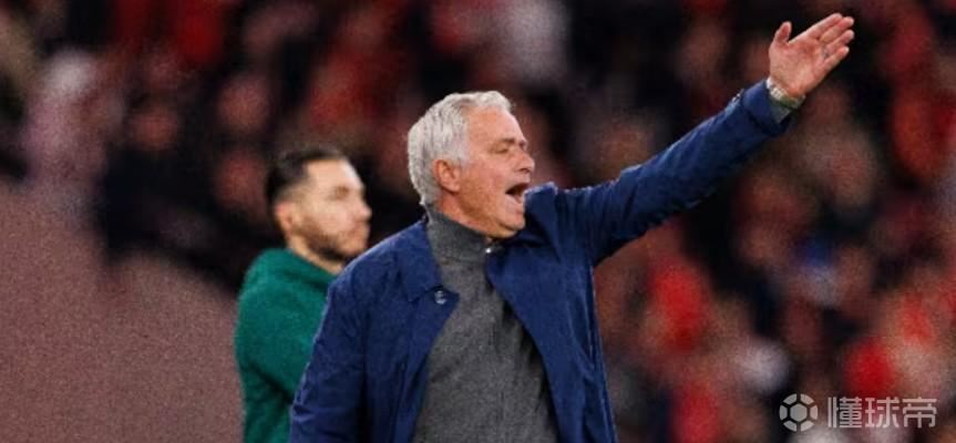 记者：穆里尼奥已不似当年那么好勇斗狠；他适合现在这支皇马