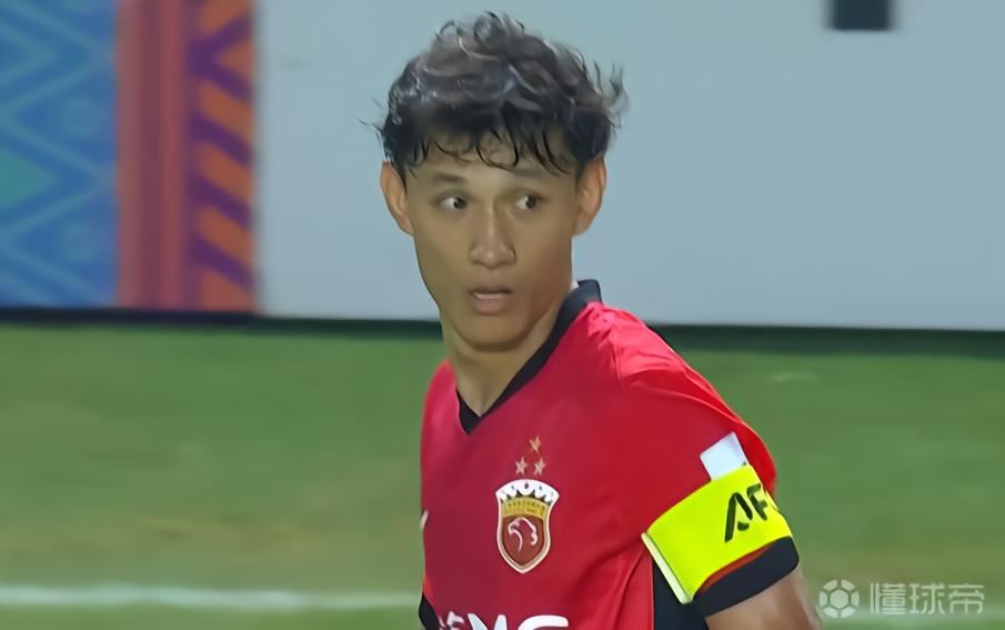 里程碑，王燊超已代表上海海港出战350场中超联赛